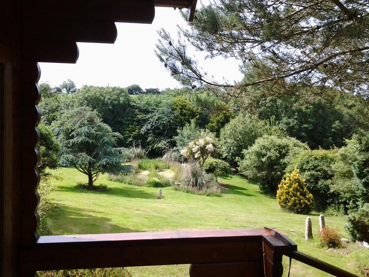 Tudor Lodge With Pool & Bbq Cabin Liskeard Dış mekan fotoğraf